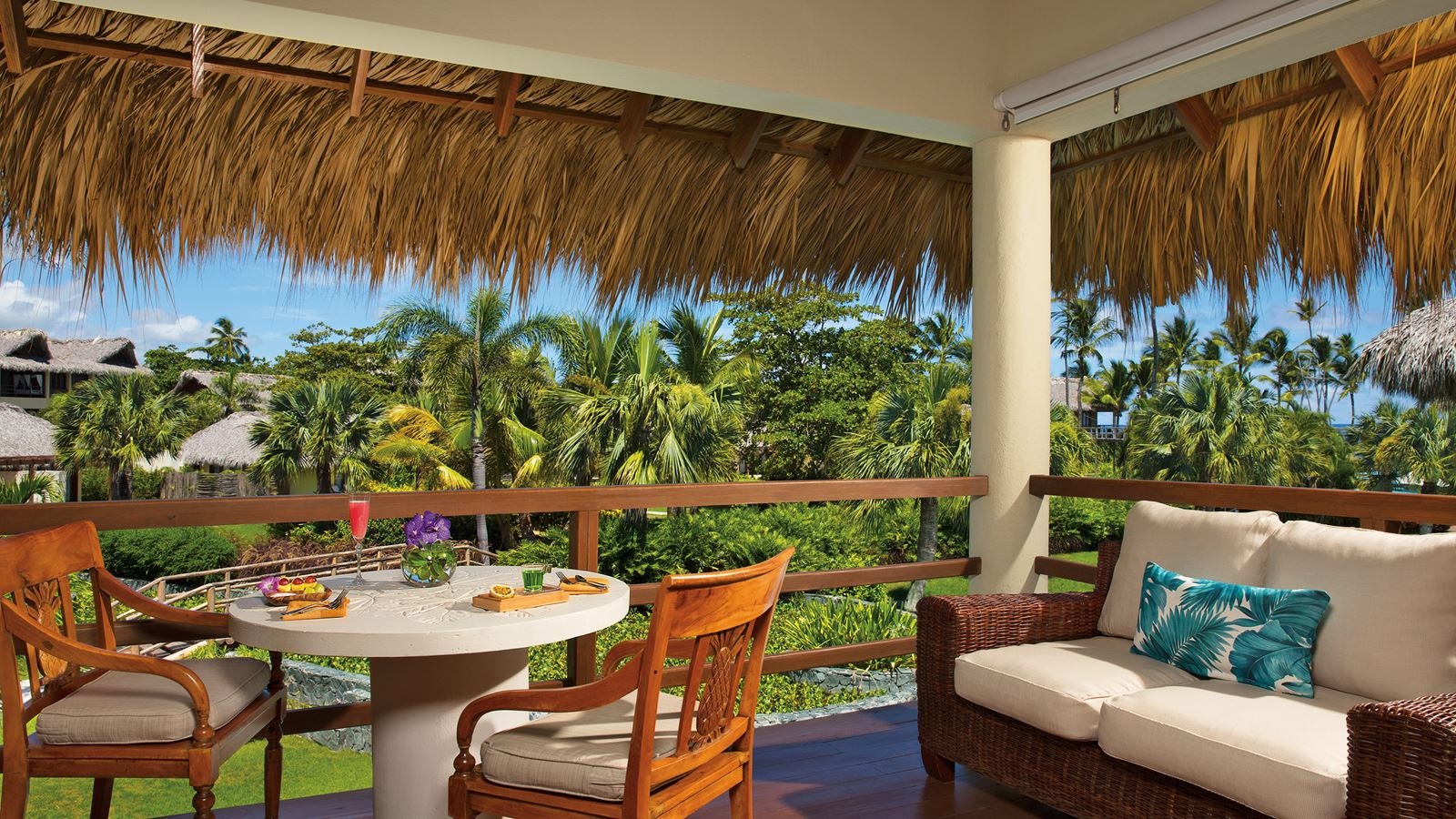 rooms-junior-suite-garden-view