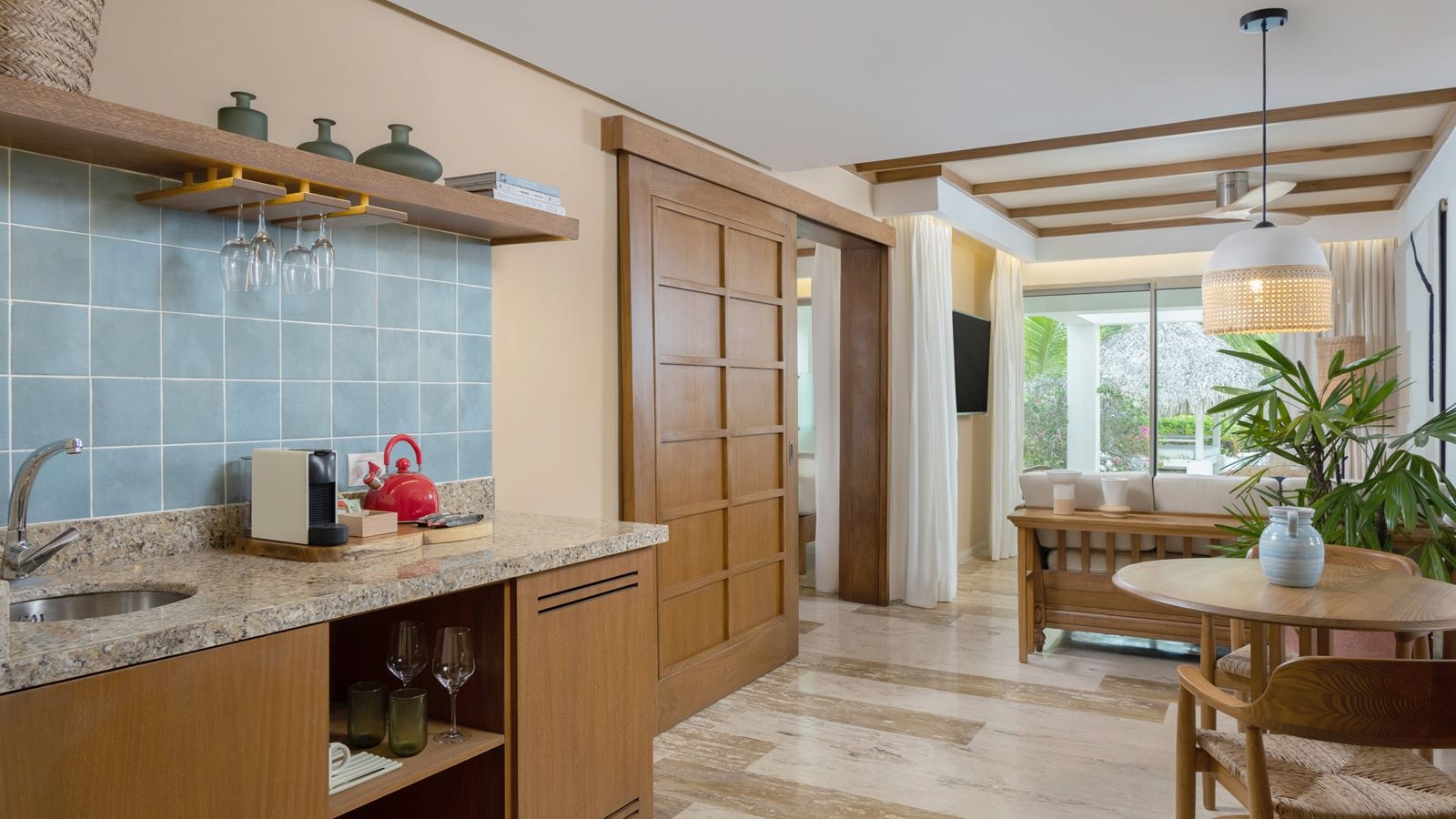 rooms-suite-zel-swimup