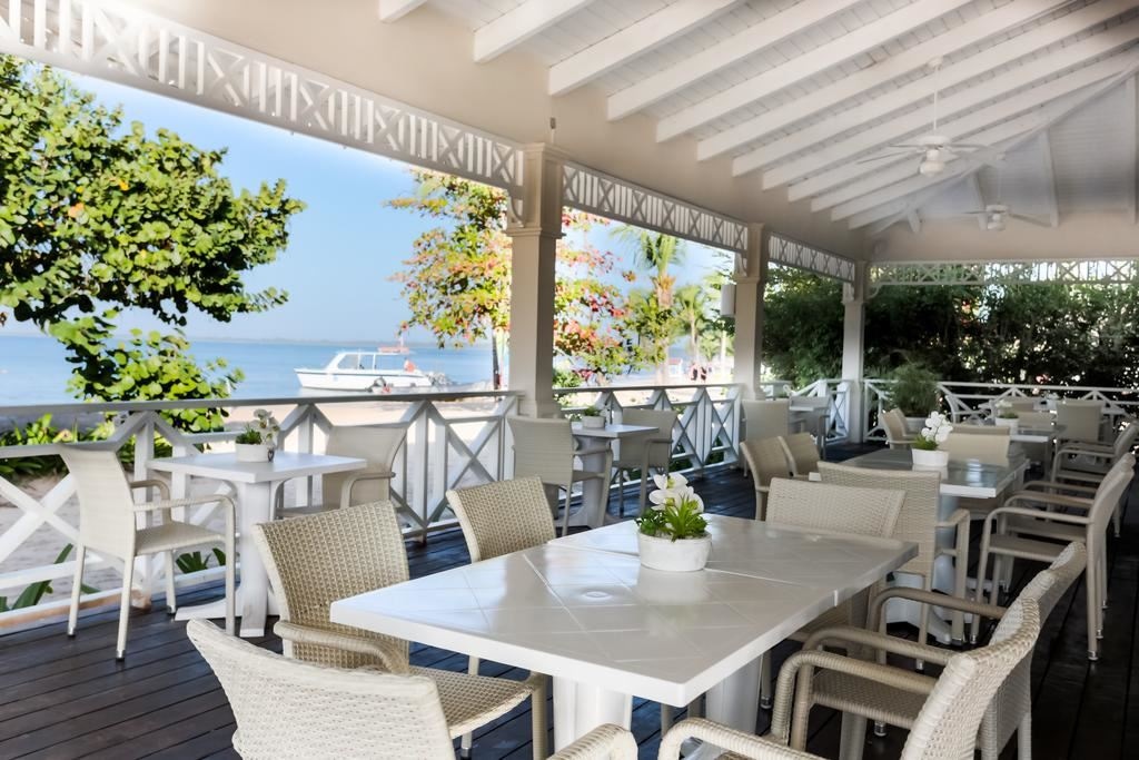 restaurants-los-corales-snack