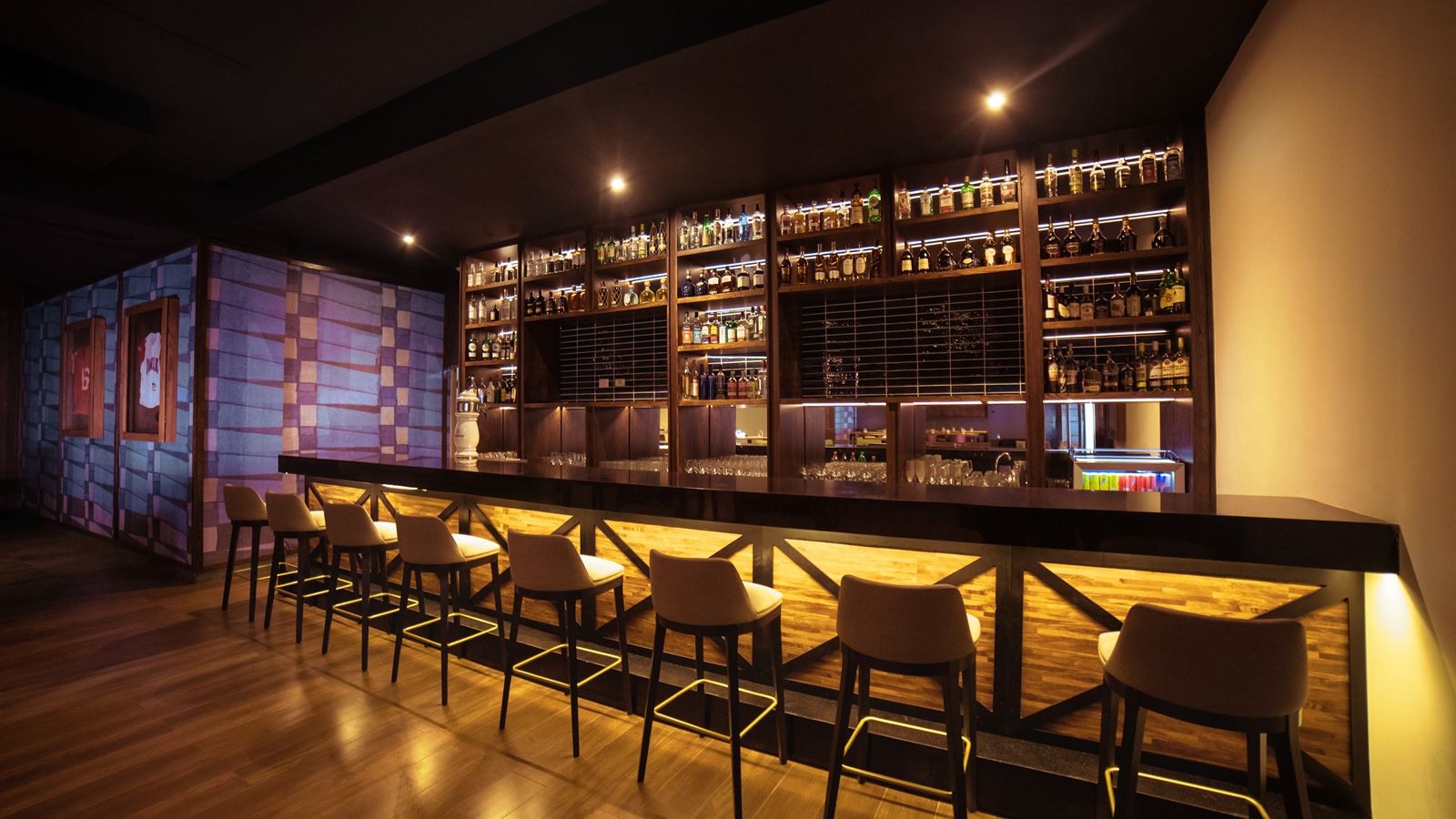 bars-score-sports-bar--lounge