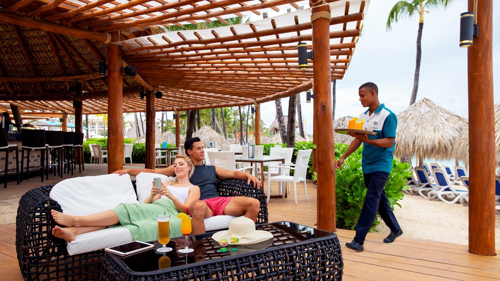 bars-sands-beach-bar