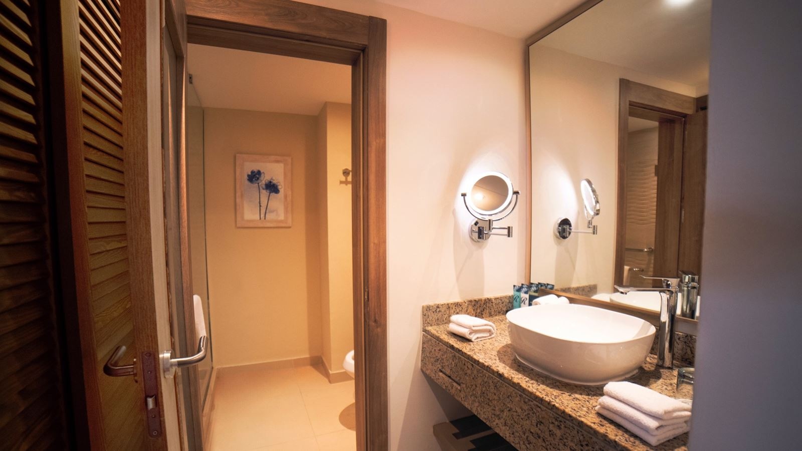 rooms-luxury-presidental-jacuzzi-one-bedroom--suite-diamond-club