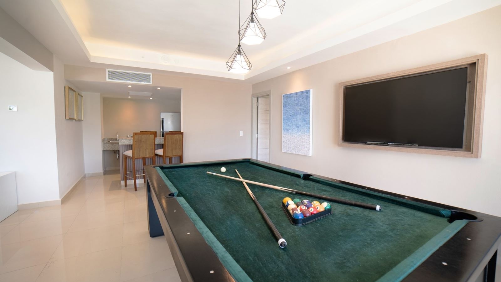 rooms-chairmans-two-bedroom-ocean-front-suite-diamond-club