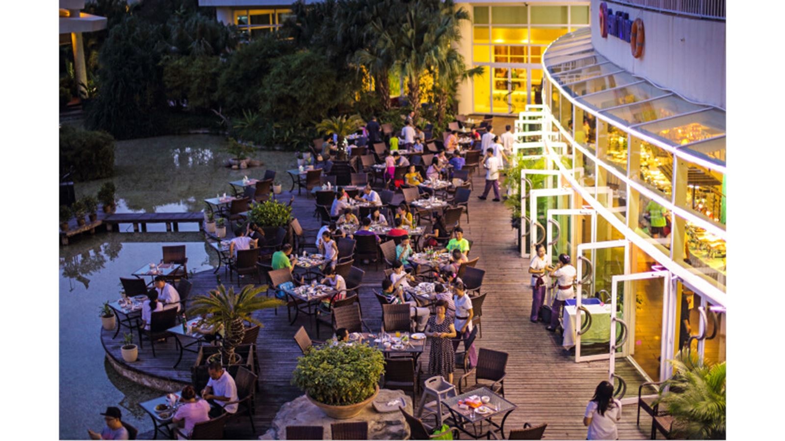 restaurants-restaurants