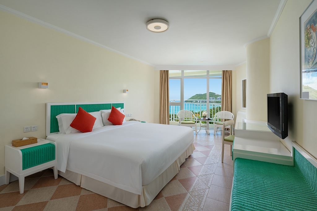 rooms-deluxe-sea-view-room