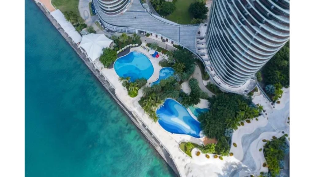 pools-outdoor-pool