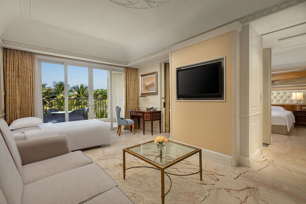 rooms-crowne-plaza-family-suite-for-3-pax