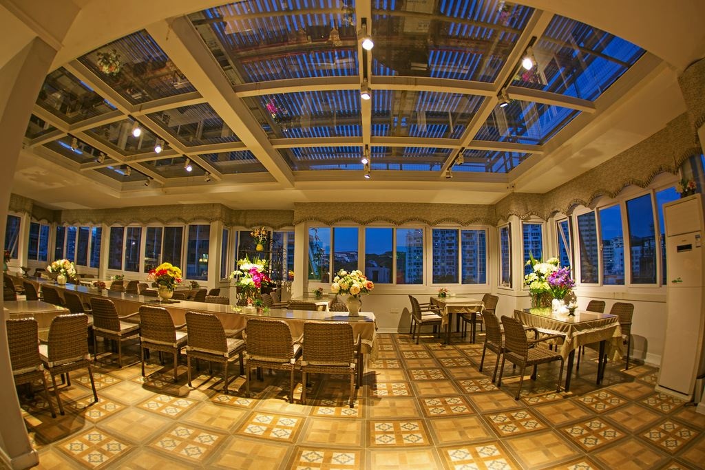restaurants-restaurants