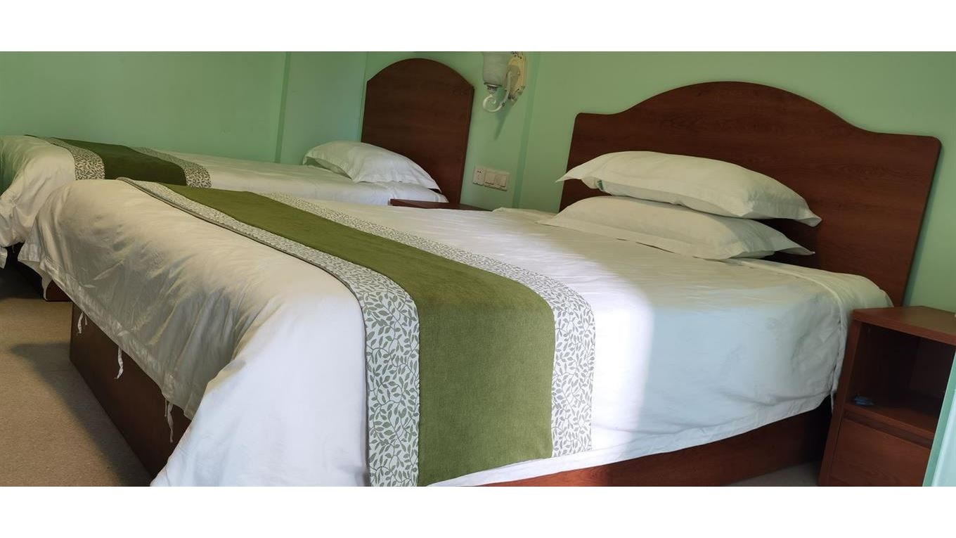 rooms-family-room