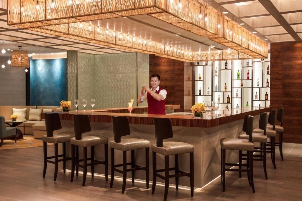 bars-lobby-lounge