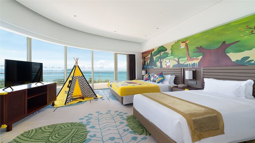 rooms-family-ocean-view-room-b