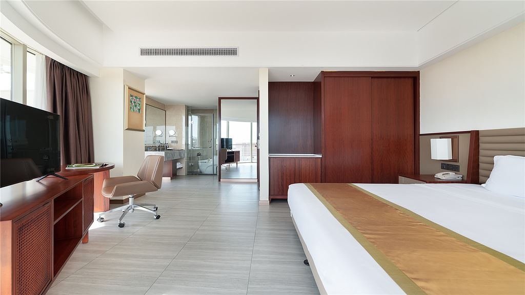 rooms-superior-sea-view-room