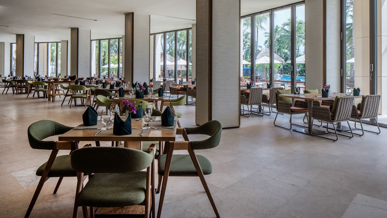 restaurants-main-restaurant--western-restaurant