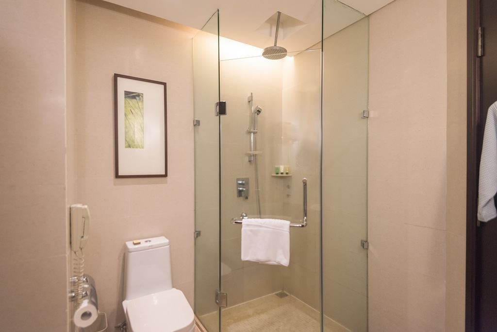 rooms-kidz-suite-with-garden-viewtwo-bedrooms