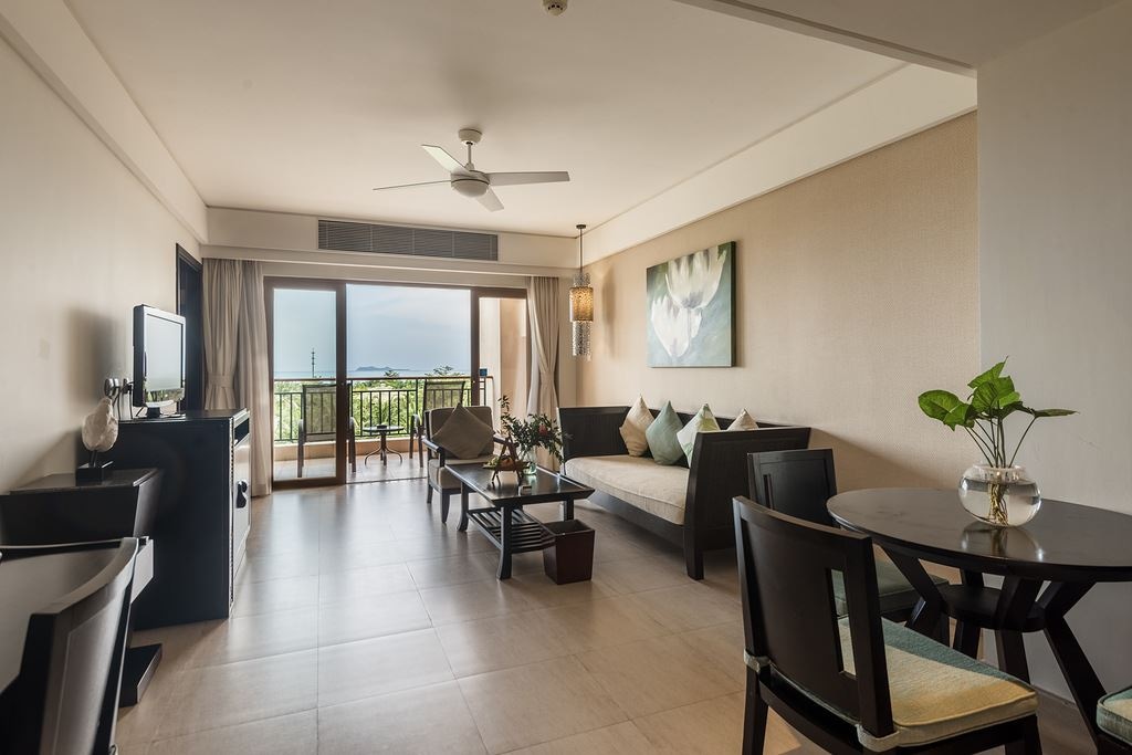 rooms-premier-twobedroom-suite-with-ocean-view