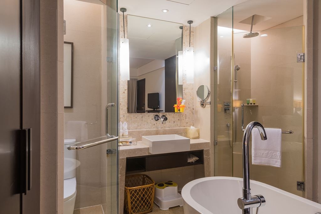 rooms-premier-twobedroom-suite-with-ocean-view