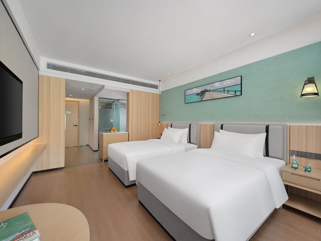 rooms-ocean-front-family-room