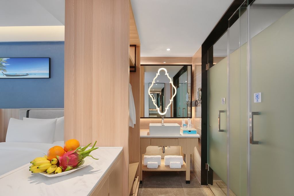 rooms-ocean-front-family-room