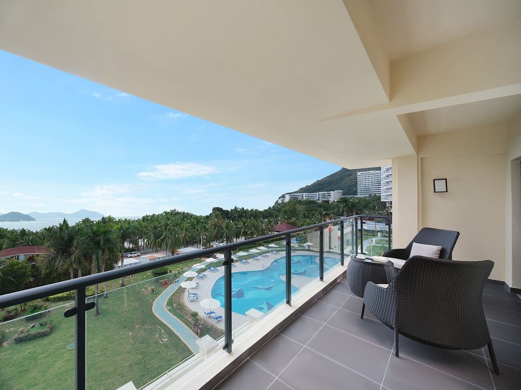rooms-sunshine-sea-view-suite
