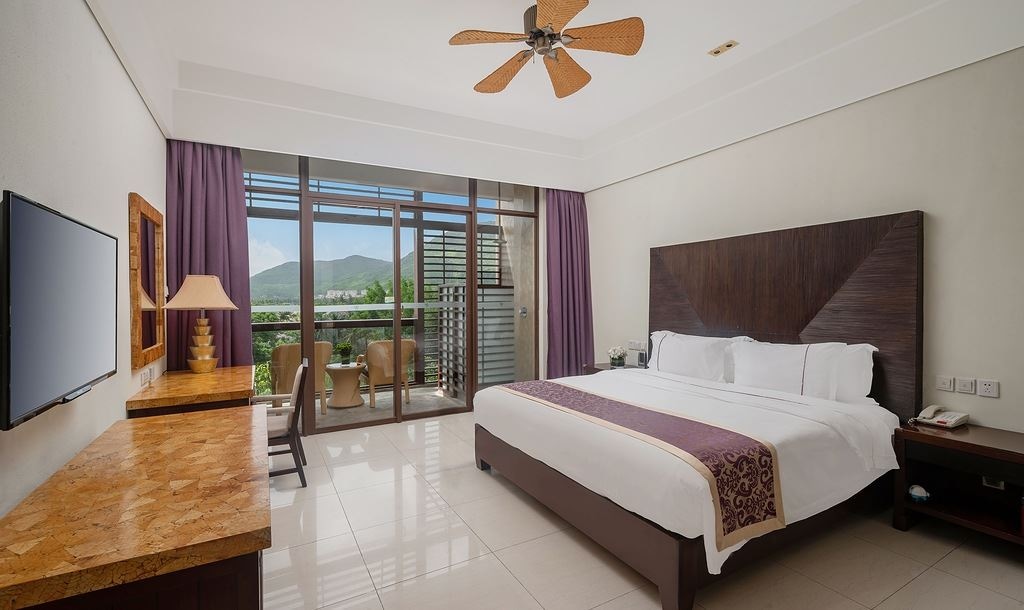 rooms-deluxe-garden-view-room