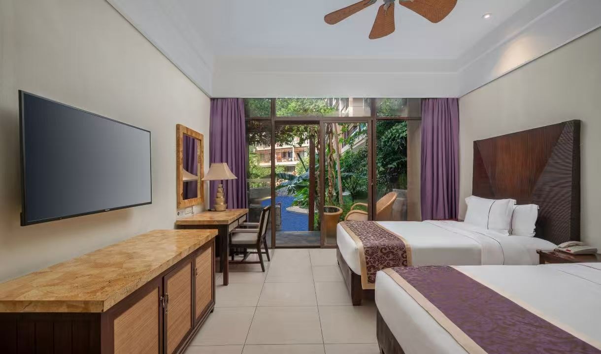rooms-laguna-view-twin-beds