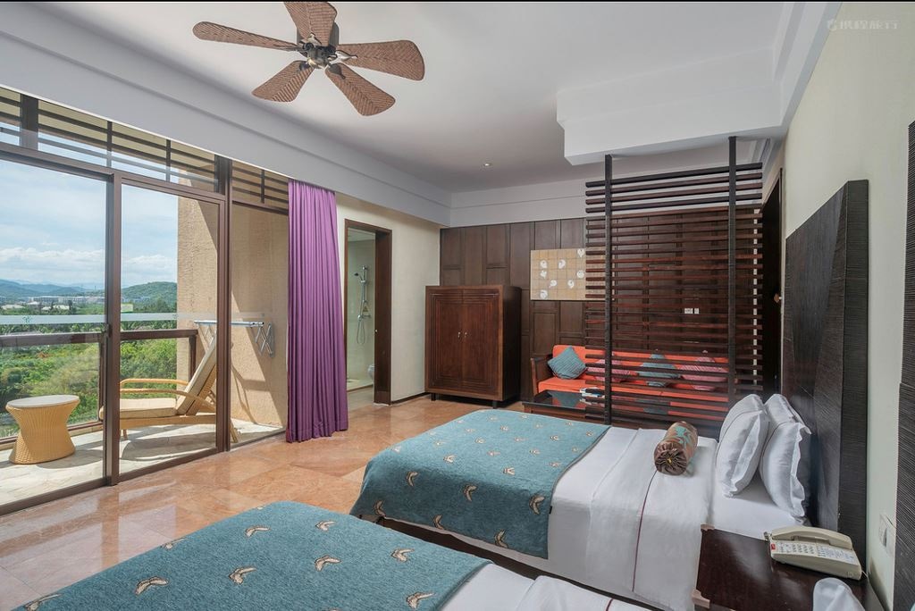 rooms-sea-view-family-suite