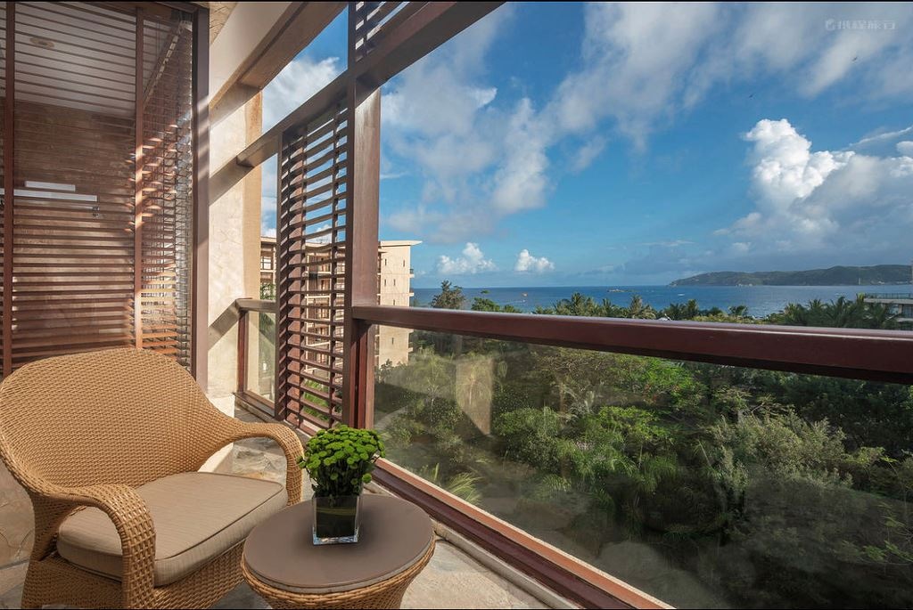 rooms-sea-view-family-suite
