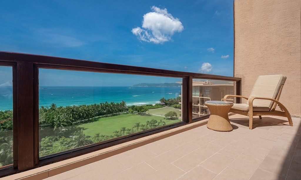 rooms-classic-sea-view-suite