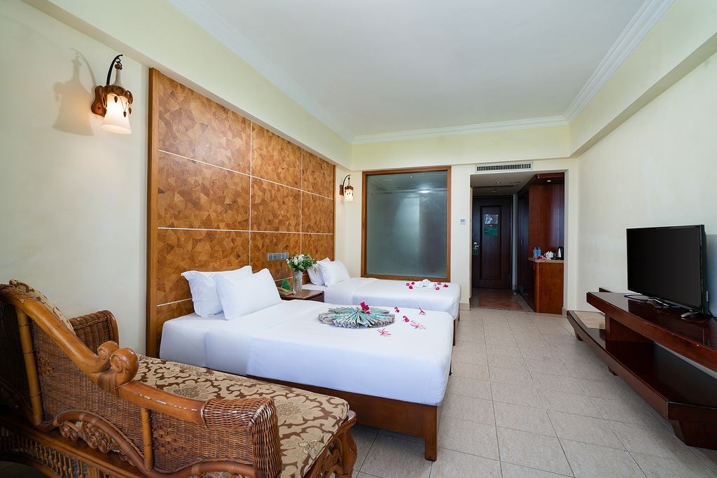 rooms-deluxe-ocean-view