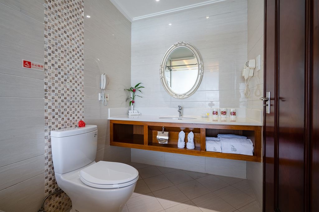 rooms-deluxe-ocean-view