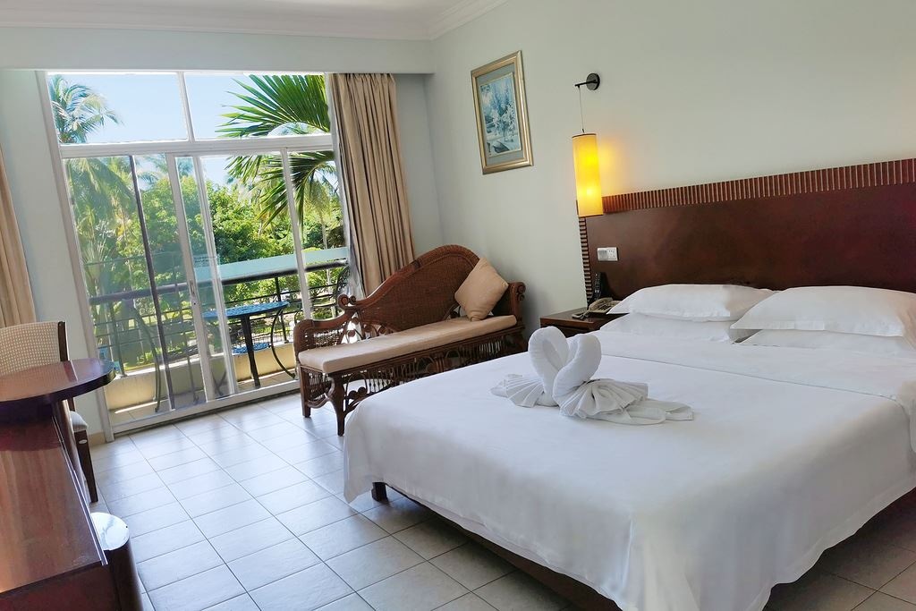 rooms-superior-garden-view-in-annex-building-king-bedtwin-bed