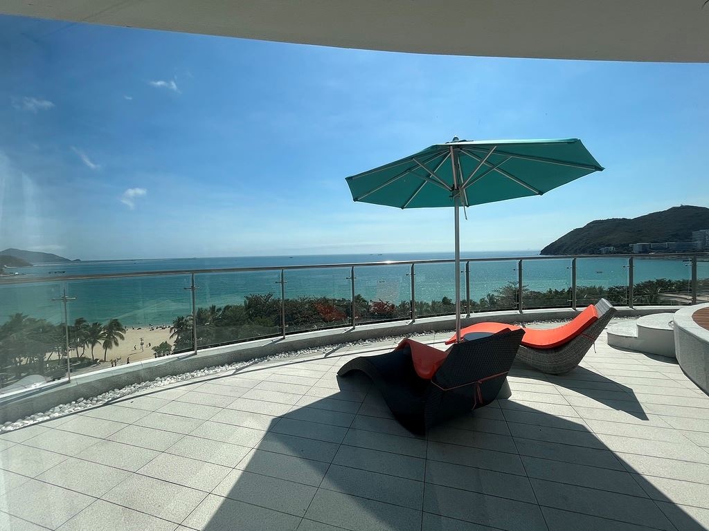 rooms-deluxe-oceanview-open-suite-imax