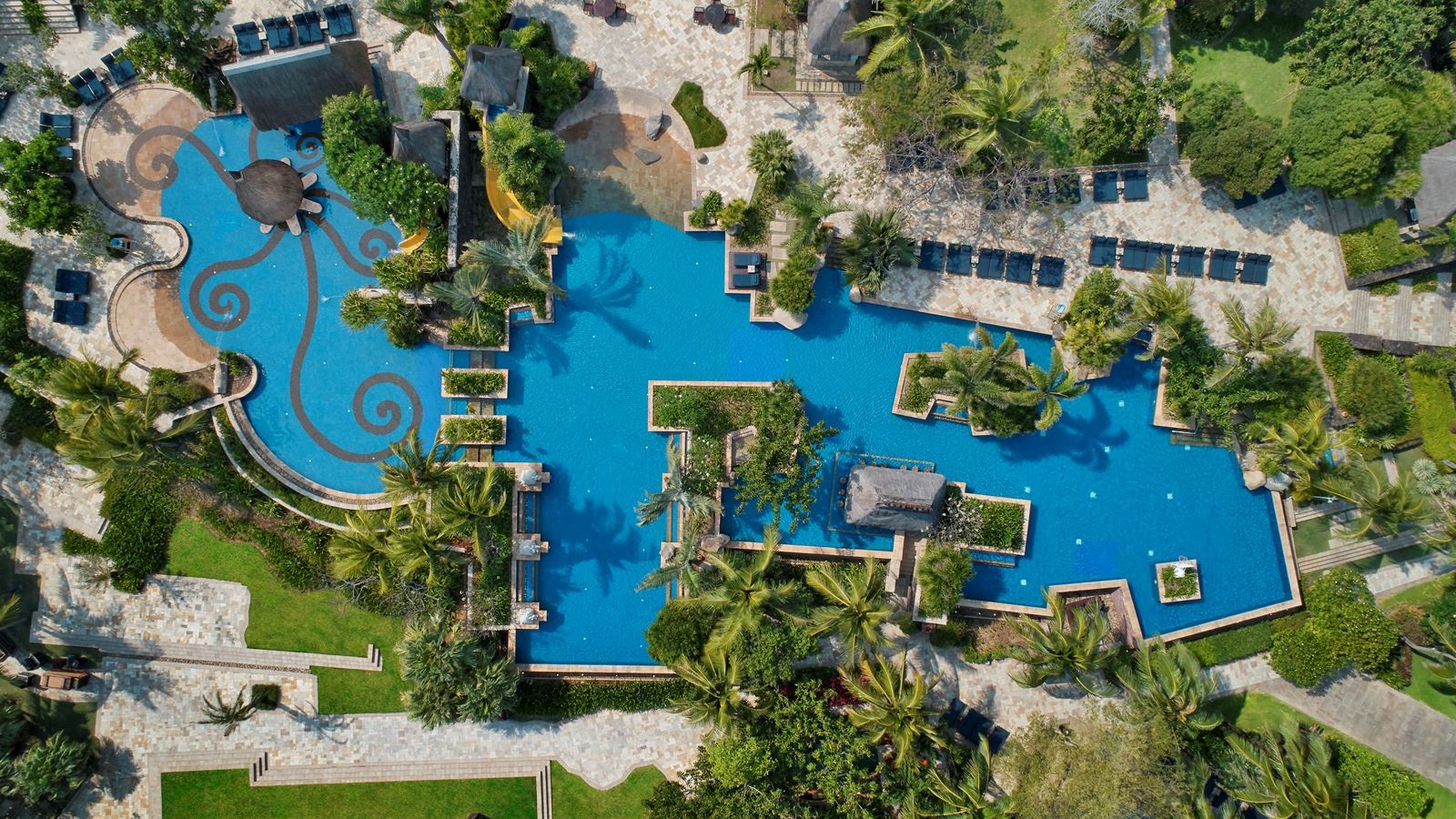 pools-outdoor-pool