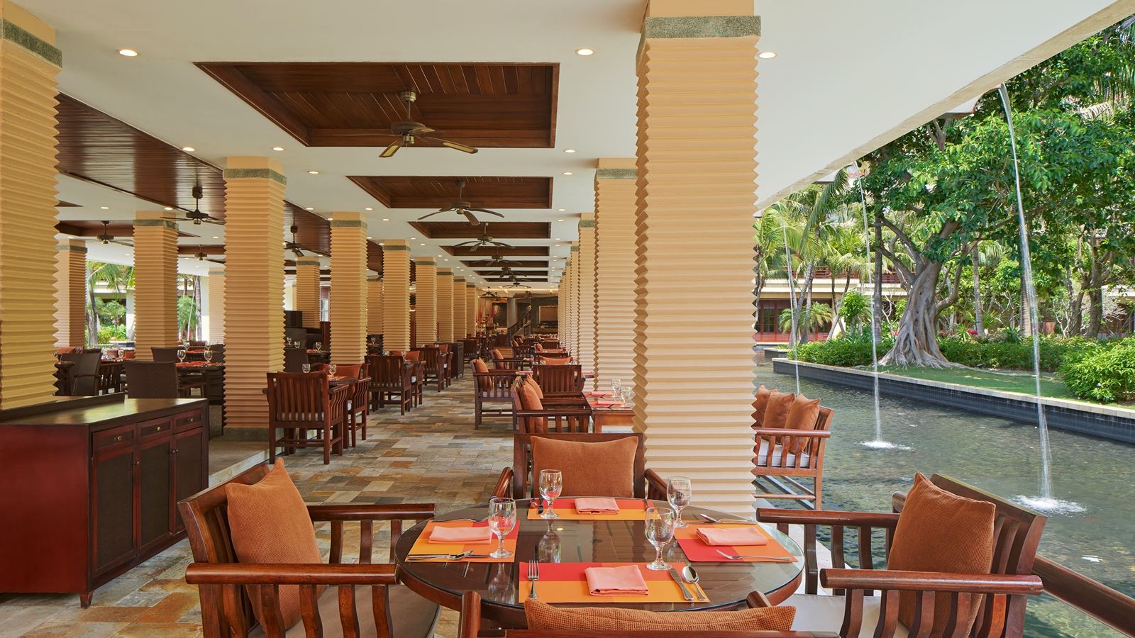 restaurants-restaurants