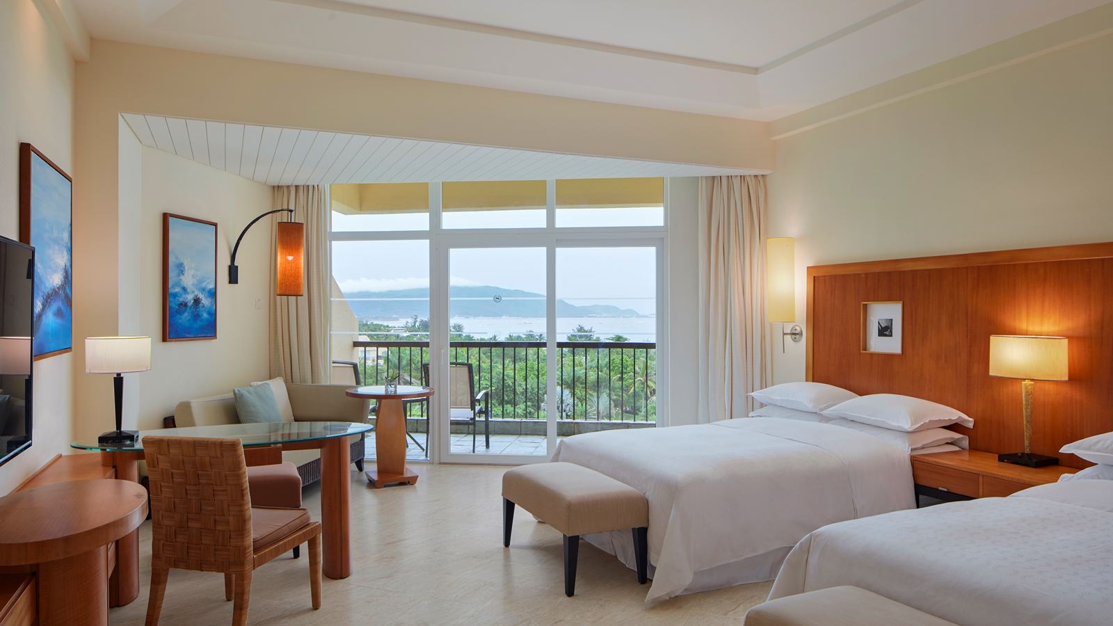 rooms-grand-deluxe-sea-view-room