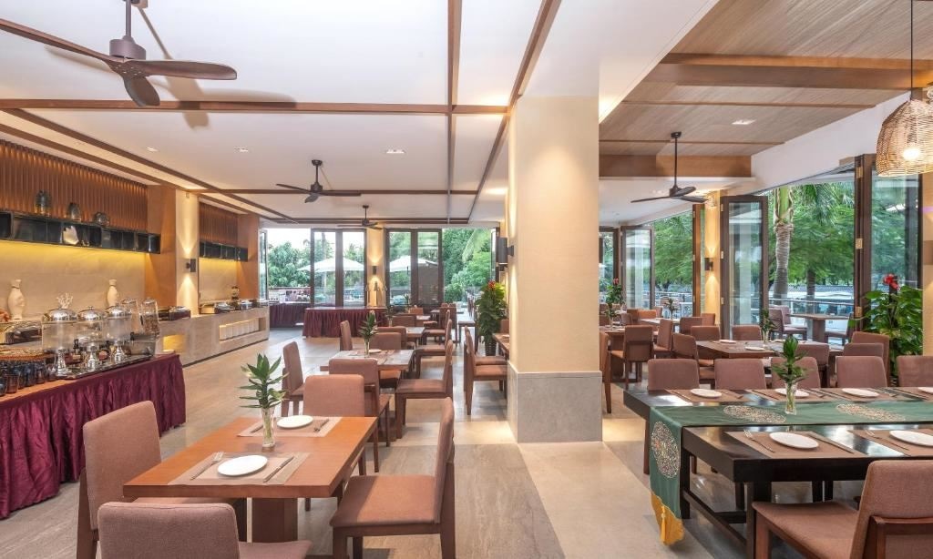 restaurants-restaurants