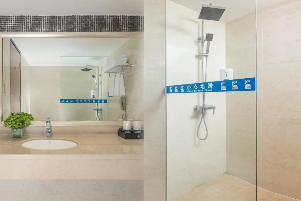 rooms-superior-king--twin-room-building-c