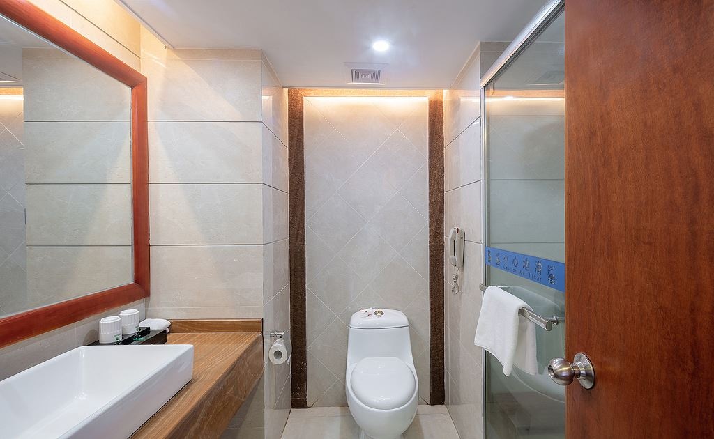 rooms-deluxe-sea-view-twin-room-building-b