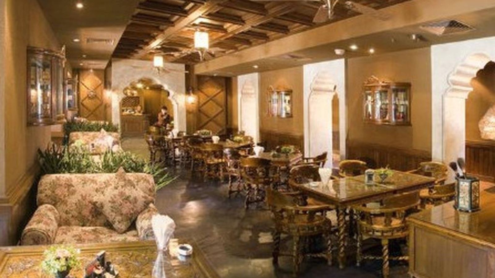 restaurants-restaurants