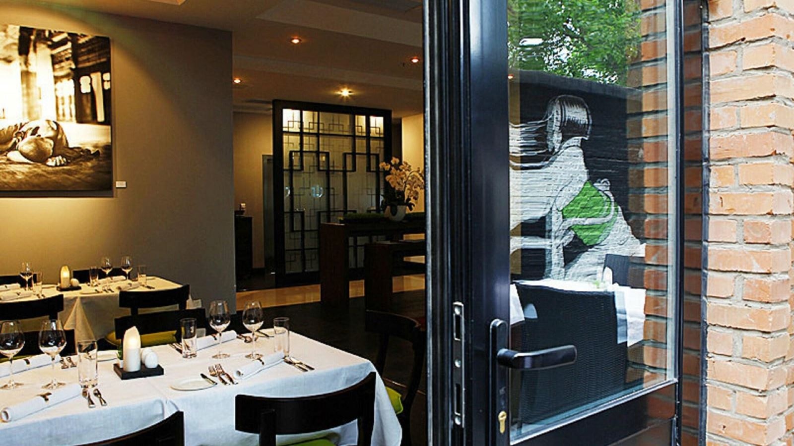 restaurants-restaurants