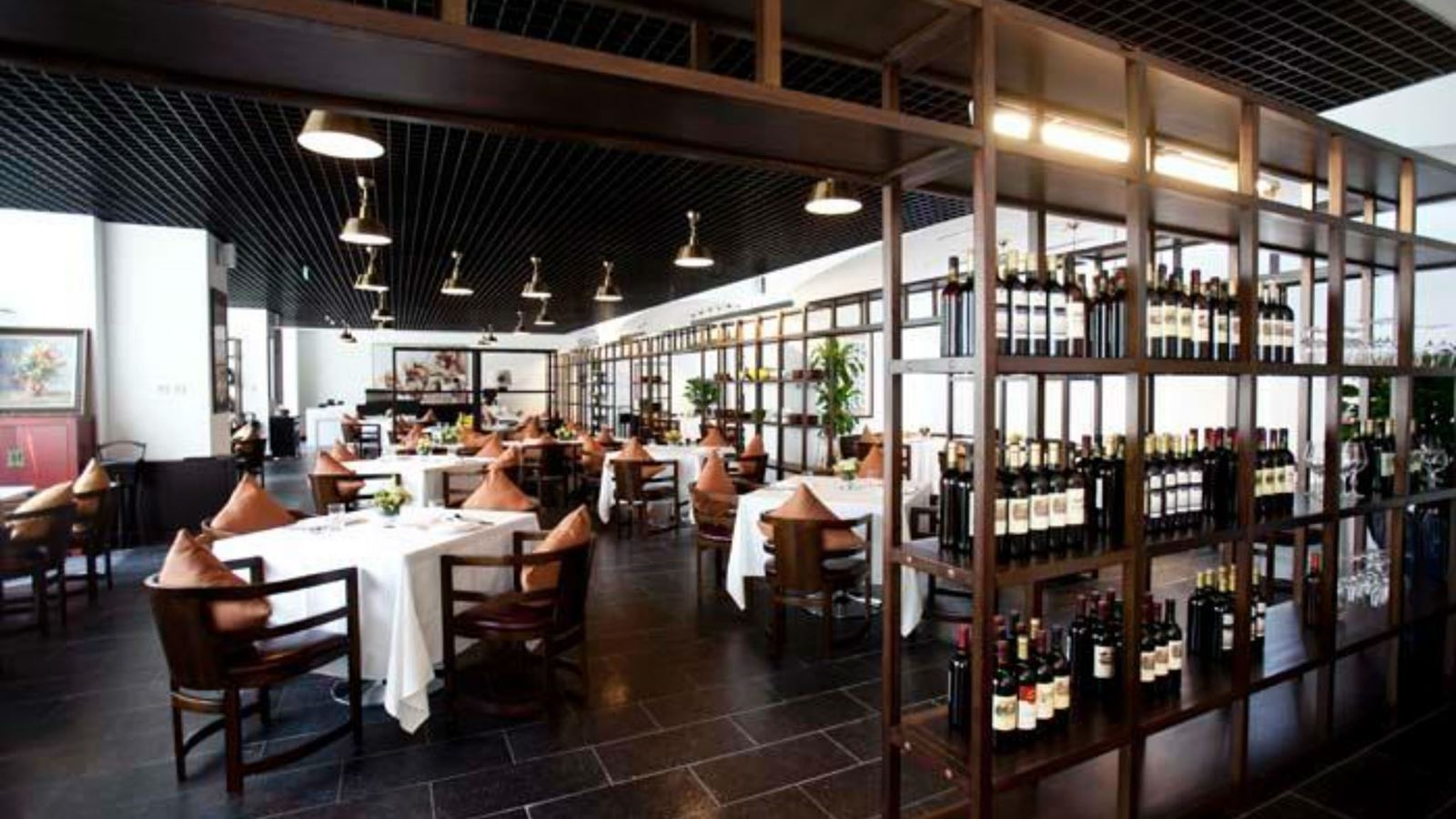 restaurants-restaurants