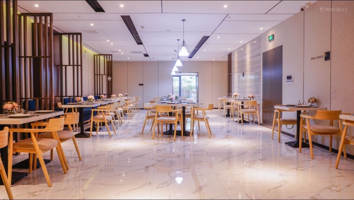 restaurants-restaurants