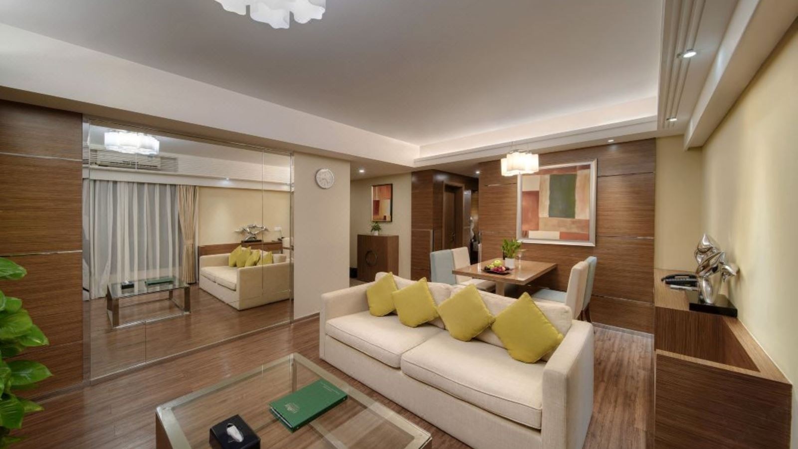 rooms-apartment-city-view-two-bedrooms