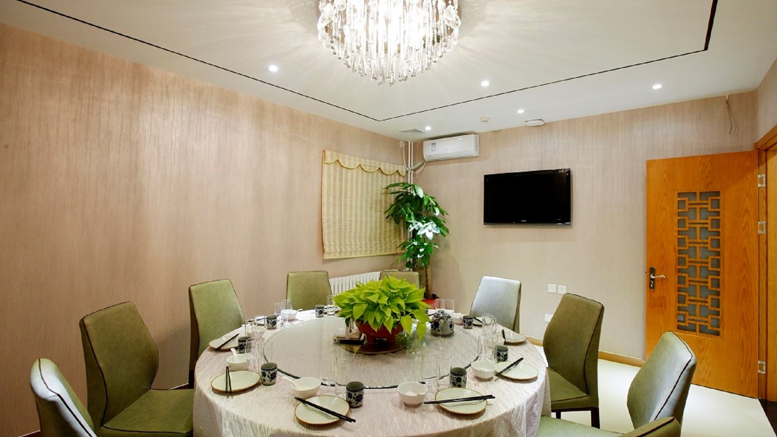 restaurants-restaurants