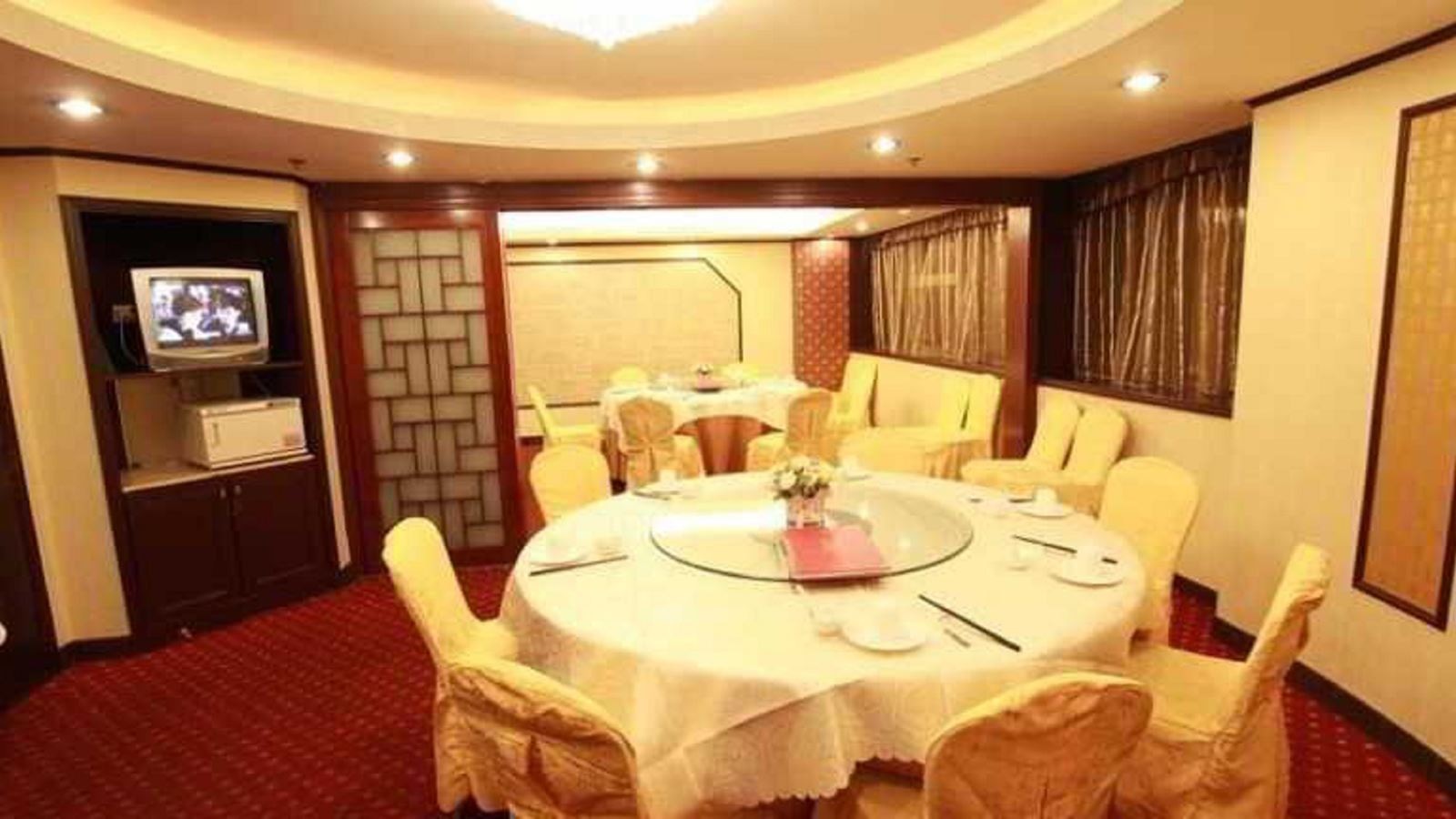 restaurants-restaurants