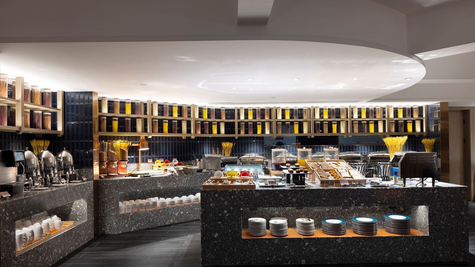 restaurants-restaurants