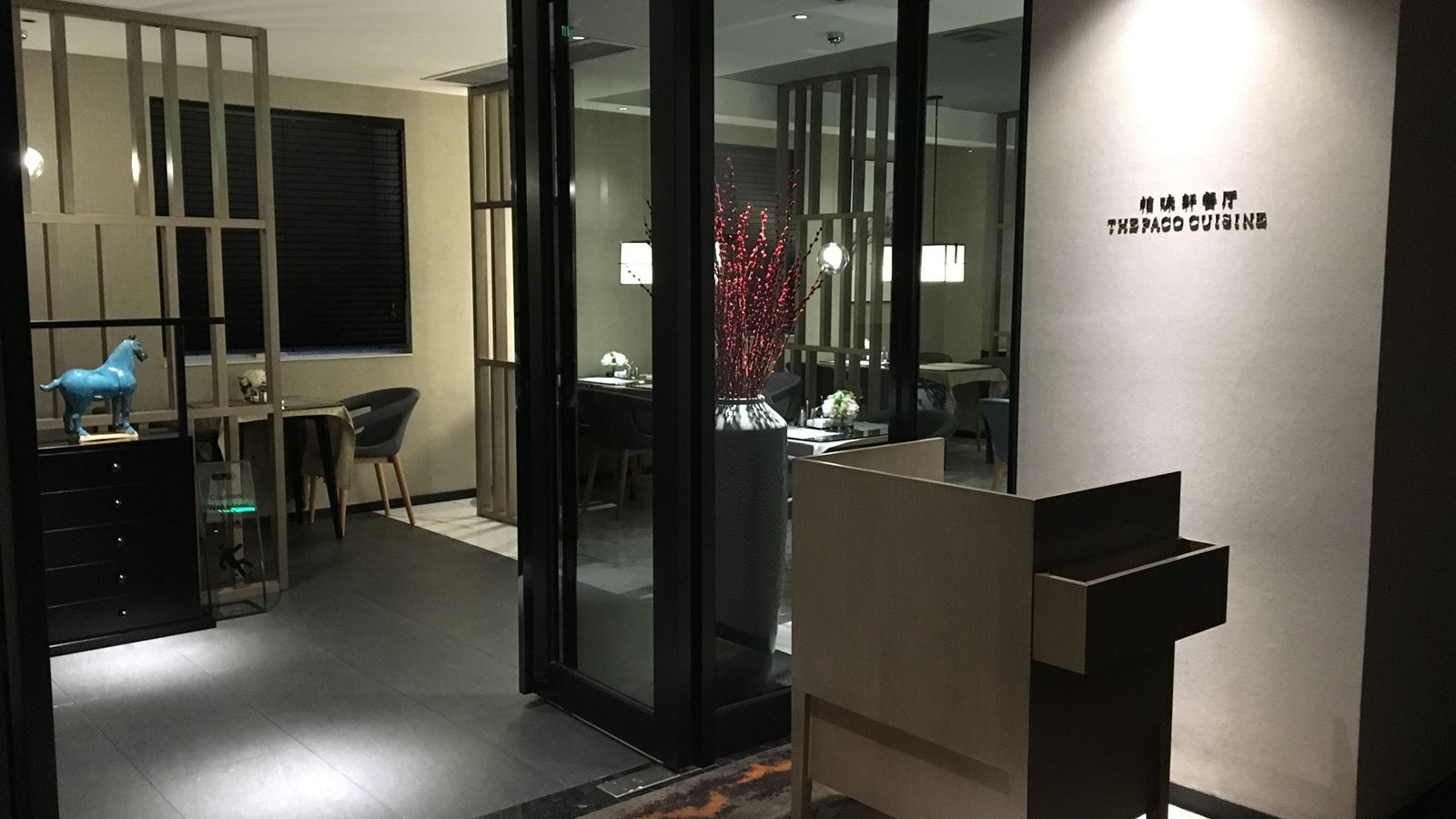 restaurants-restaurants