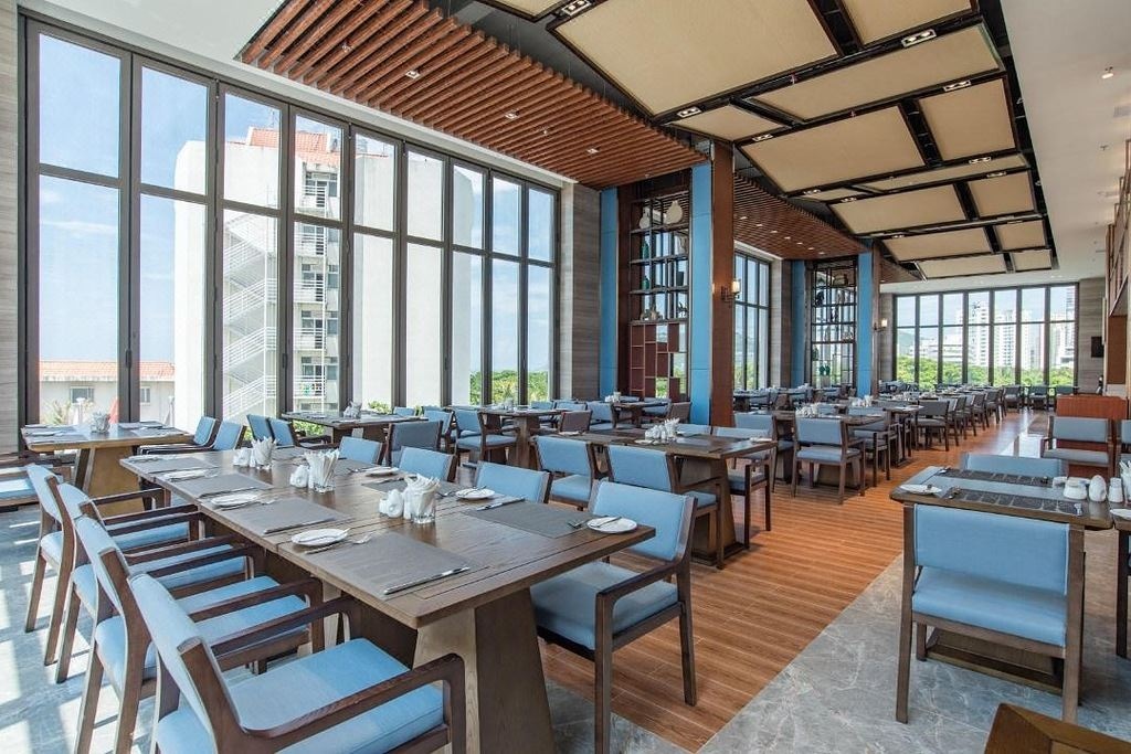 restaurants-restaurants