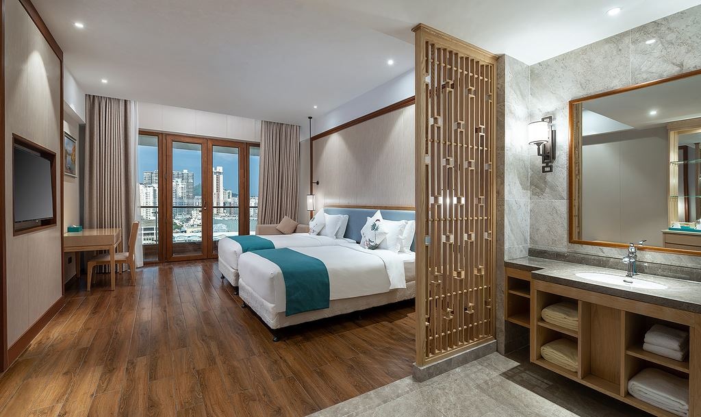rooms-deluxe-ocean-view-room