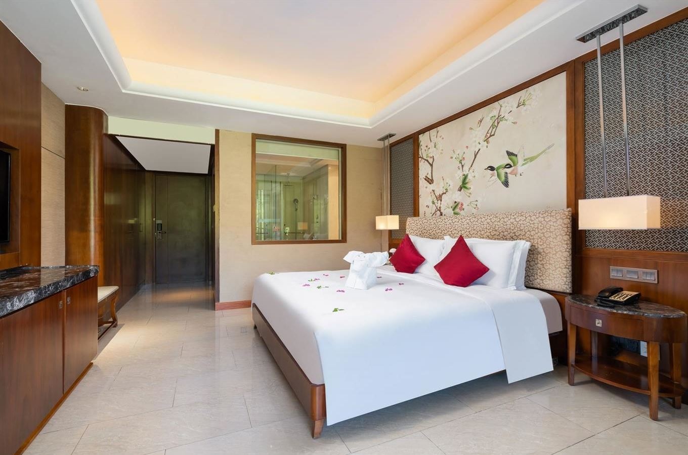 rooms-mountain-view-room